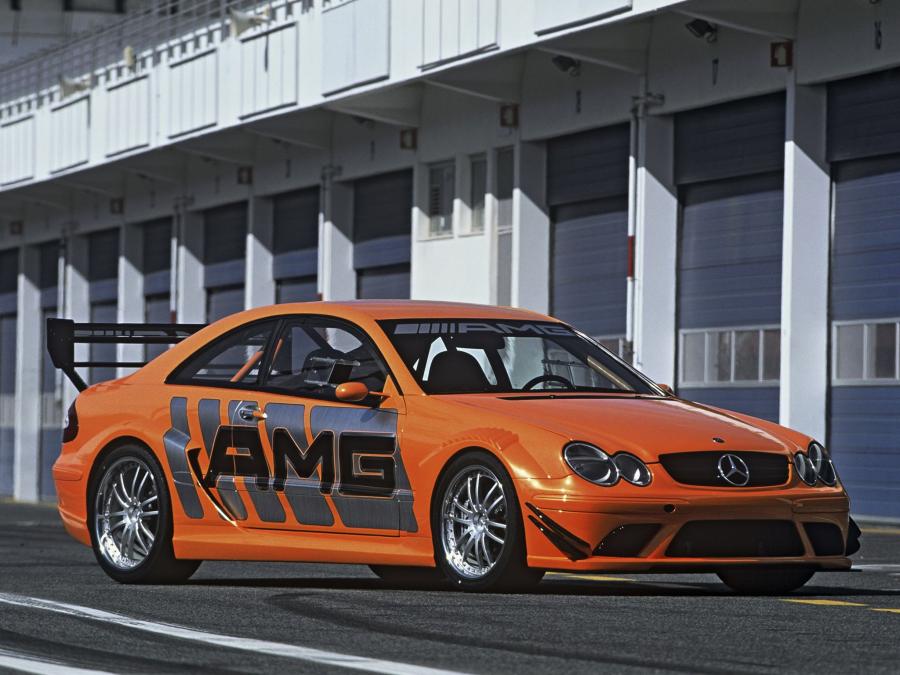  Mercedes-Benz CLK55 AMG DTM Street Version 2004 года  (фото 11 из 21)